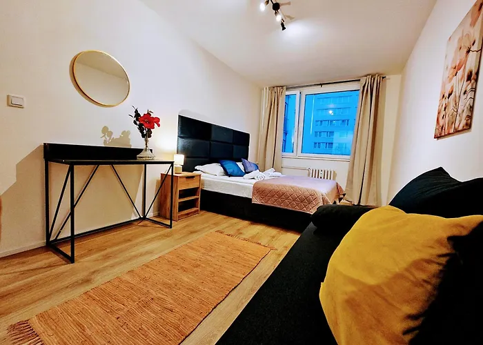 Apartment Terrace-view 2br For Business & Leisure, Free Parking & Gym, Near Metro & Aqua Sport Centre *